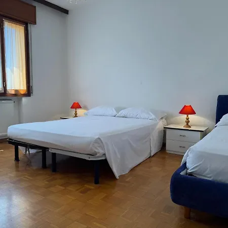 펜션 Monte Grappa House Paragliding 5 Min Sleeps 9 Pax